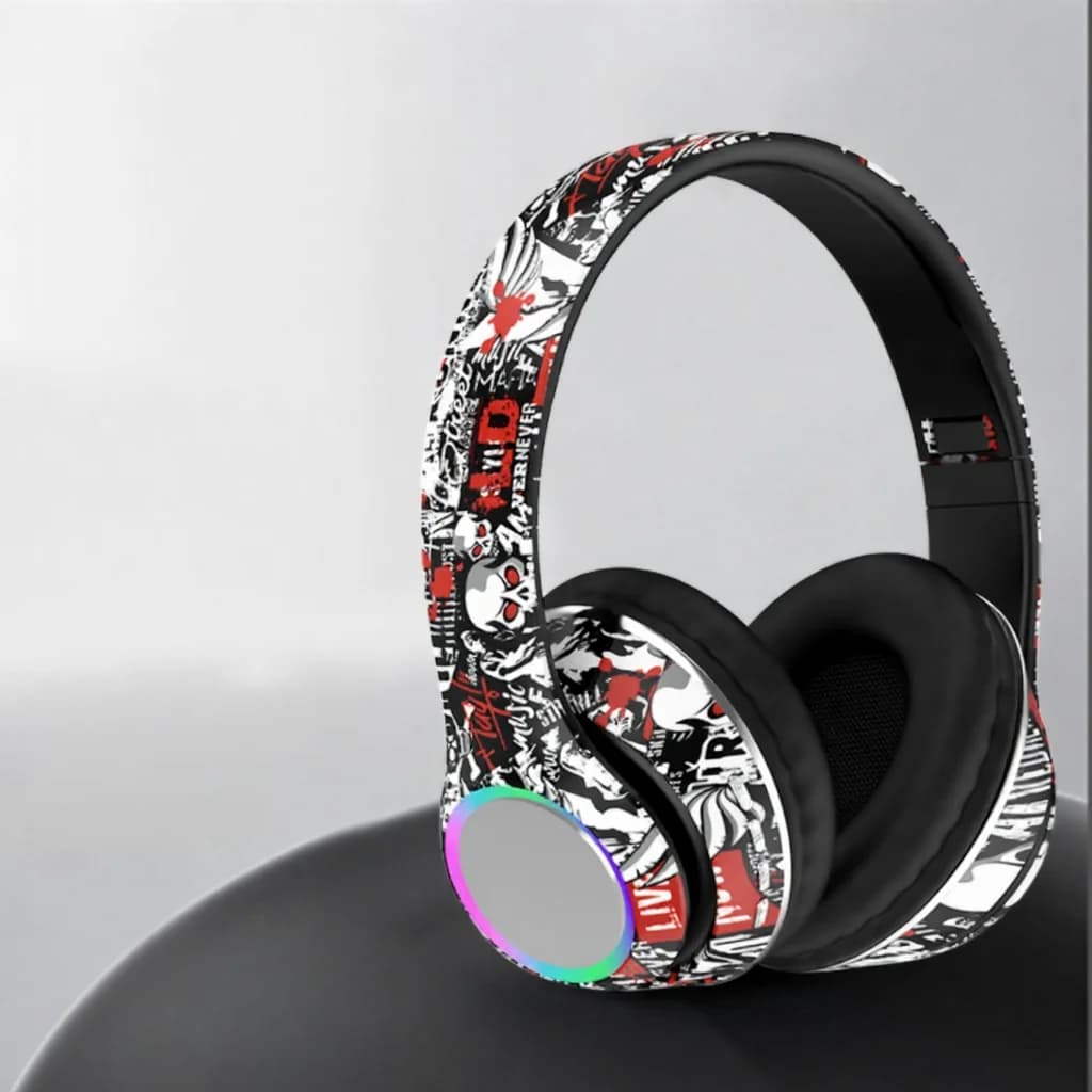 Căști Bluetooth over-ear graffiti cu lumini LED și bass profund