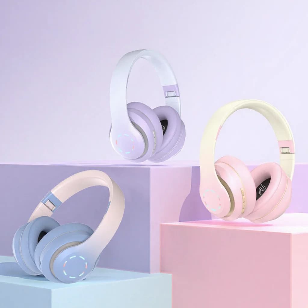 Căști wireless over-ear cu lumini LED și radio FM
