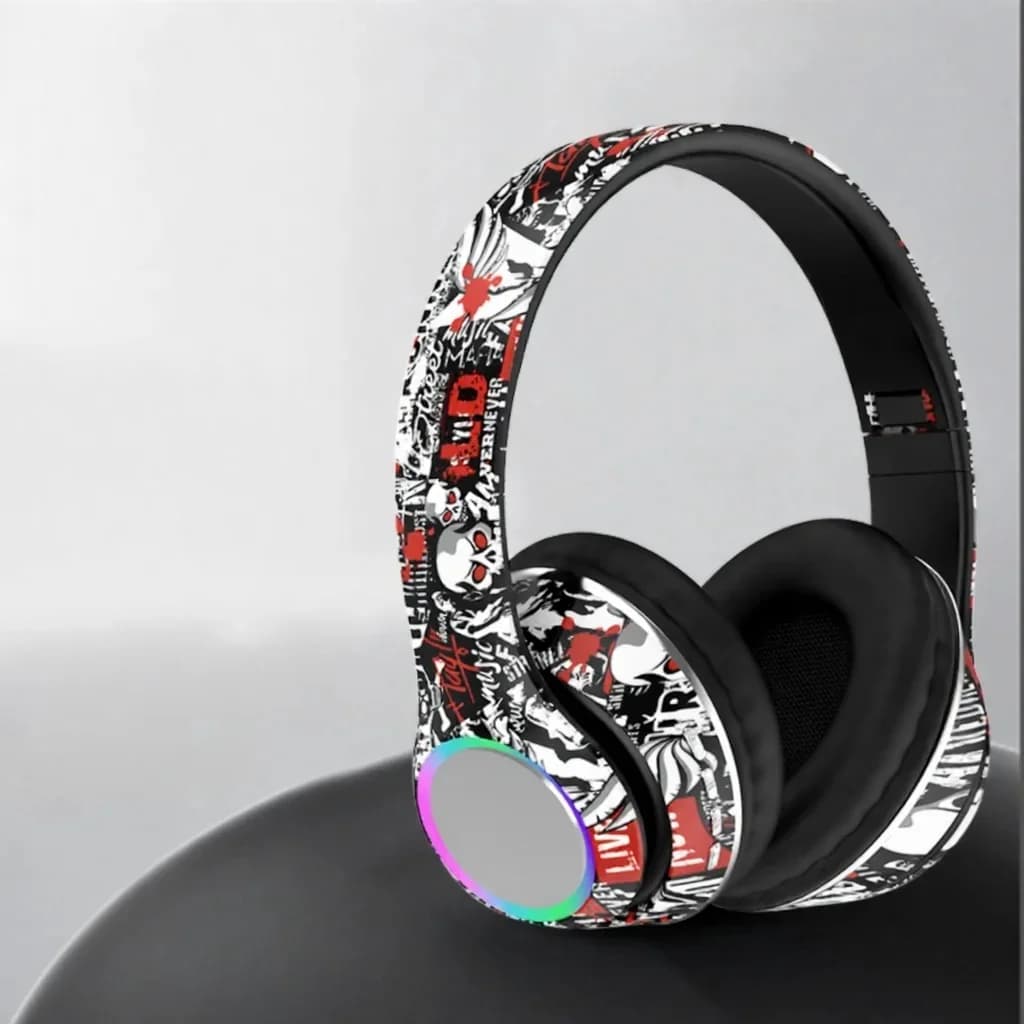 Căști Bluetooth over-ear graffiti cu lumini LED și bass profund