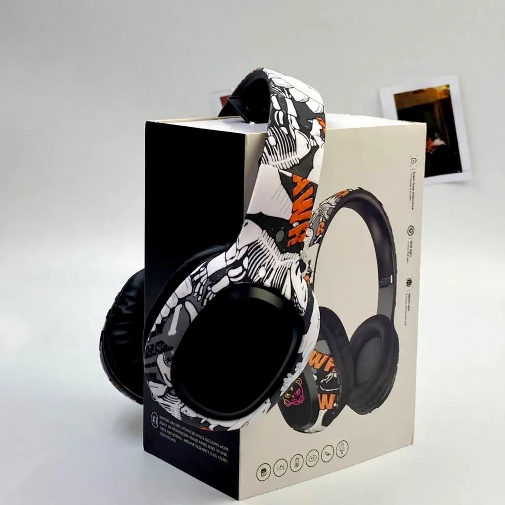 Căști Bluetooth over-ear cu radio FM și lumini LED